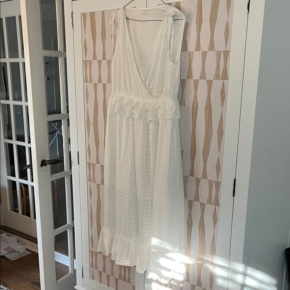 Caslon White Sleeveless Ruffle Maxi Dress
